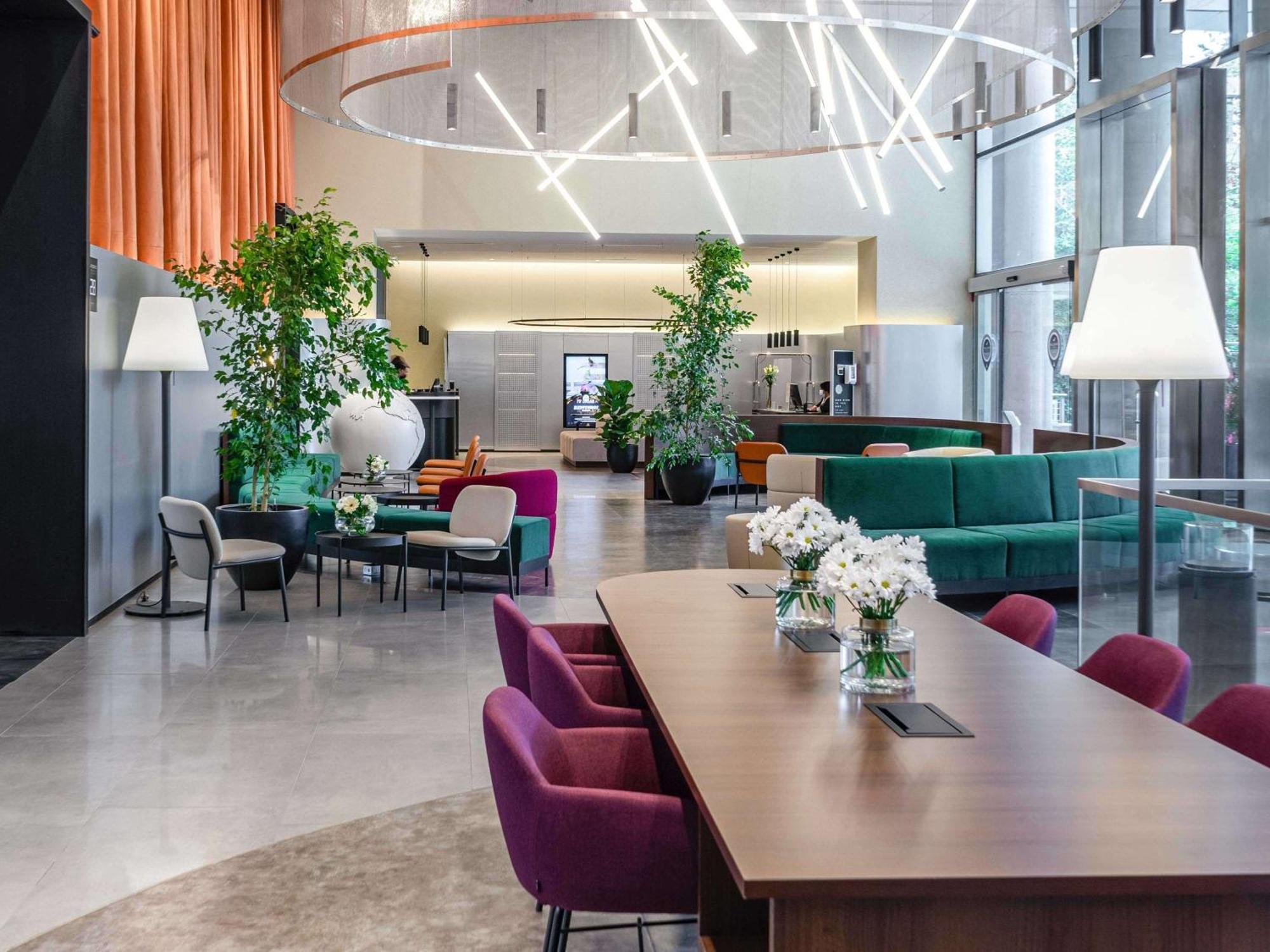 Pullman Santiago Vitacura Екстериор снимка Lobby